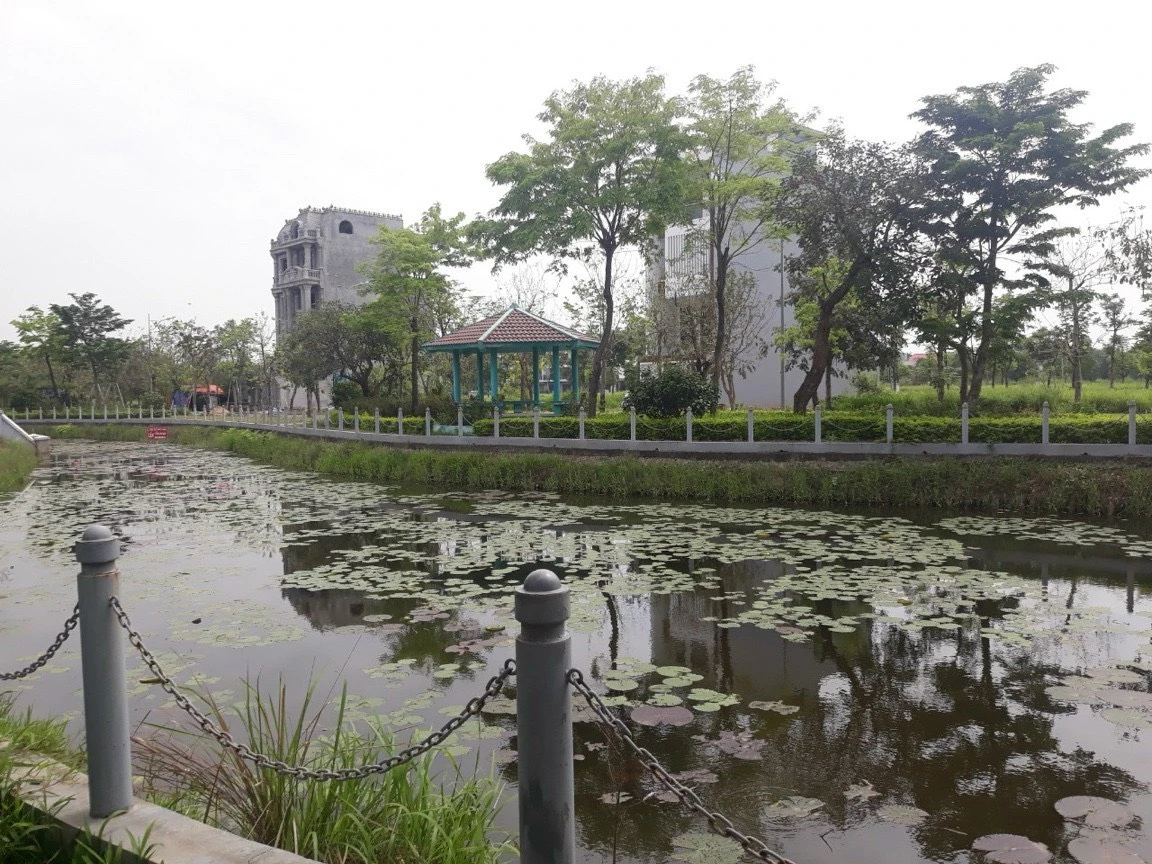 Bán biệt thự Ceo2 302m2 giá rẻ